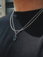 Load image into Gallery viewer, Oval necklace
