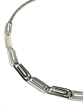 將圖片載入圖庫檢視器 Paper clip necklace
