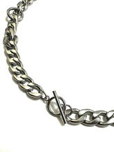 將圖片載入圖庫檢視器 T bar chunky cuban necklace
