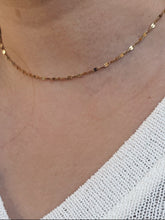 Load image into Gallery viewer, Glimmer Cut necklace (gold)
