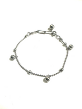 將圖片載入圖庫檢視器 Charm Bracelet

