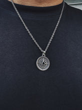 Load image into Gallery viewer, Compass necklace
