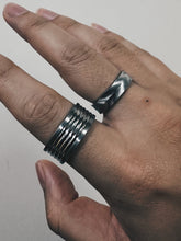 將圖片載入圖庫檢視器 Groove ring
