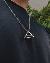 將圖片載入圖庫檢視器 3D Triangle necklace

