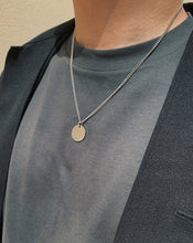 Load image into Gallery viewer, Blank circle necklace
